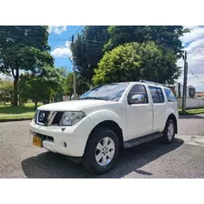 Nissan Pathfinder 4x4 Automatica Con Techo Y Cuero 