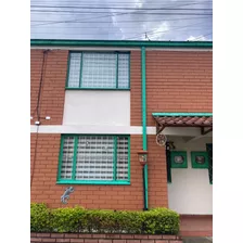 Venta De Casa Remodelada Y Ampliada En Conjunto Cerrado, Precio Negociable, La Giralda, Fontibón