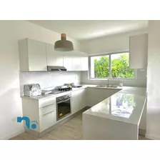 Apartamento Con Picuzzi, Jardín, Balcón Barato