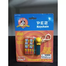 Tweety Basic Fun Pez Looney Tunes Key Chain Llavero Año 2000