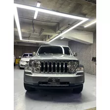 Jeep Cherokee 2011