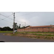 Terreno De Esquina Na Cidade De Cerqueira Cesar - Comercial / Residencial - Jardim Tropical - Plano