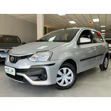 Toyota Etios Hatch Flex Automático