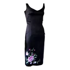 Vestido Satin Elasticado X Bordado Flores Escote V, Talla Xs