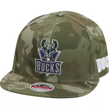 Mitchell & Ness Milwaukee Bucks Gorra Tonal Camo Stretch