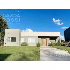 Moderna Y Luminosa Casa Con Piscina En Barrio Privado Los Talas, Canning