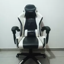 Cadeira De Escritório Racer X Comfort Gamer Preta E Branca