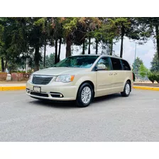 Chrysler Town & Country 2015 3.6 Limited Mt
