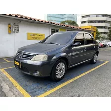 Renault Logan 1.6 Dynamique 2000