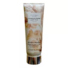  Body Lotion Almond Blossom & Oat Milk Victoria's Secret