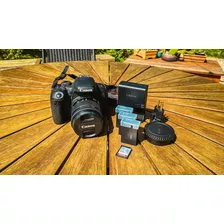 Câmera Canon Eos Rebel T7i + Lente 18-55mm + 3 Baterias