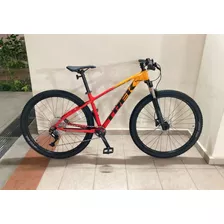 Trek Marlin 7 Mountain Bike 2021