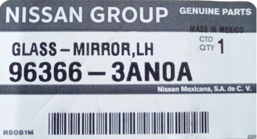 Juego De 2 Lunas Originales Nissan Versa 2012-2014 Foto 4