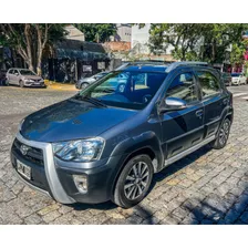 Toyota Etios 2016 1.5 Cross