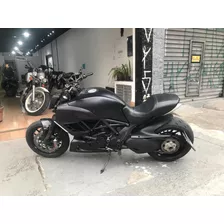 Ducati Diavel 1200 Abs