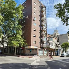 Alquiler Apartamento 2 Dormitorios Centro Montevideo T