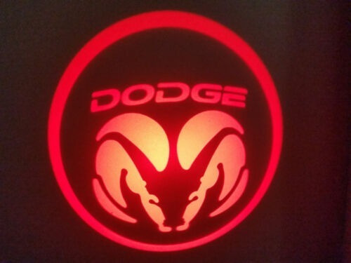 Par De Luz Cortesia  Proyector Logo Dodge Rojo Puerta  Foto 2