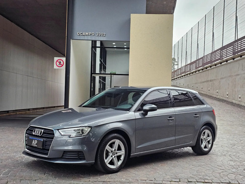 Audi A3 Sportback 1.4 Tfsi 150 Cv S-tronic