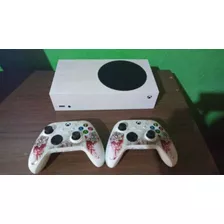 Xbox Séries S Com Dois Controles