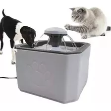 Dispensador, Bebedero, Fuente De Agua Para Mascotas 