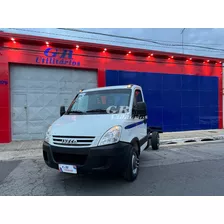 Iveco Daily 35s14 2012 Chassi