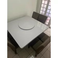 Mesa De Jantar Com Tampo Giratório