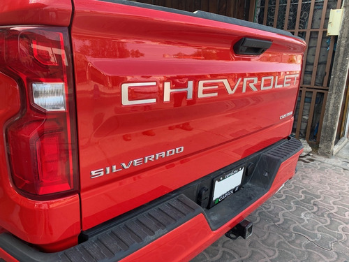 Letras Logotipo Tapa Batea Chevrolet Silverado Custom2022-23 Foto 4