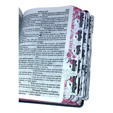Bíblia Letra Hiperg Flores Preta Com Abas Indice Para Colar, De Revista E Corrigida. Editora Cpp, Capa Dura, Edição 2023 Em Português