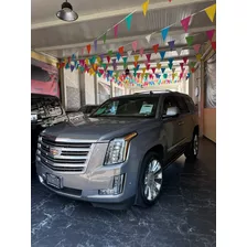 Cadillac Escalade 6.2 Platinum 4x4 2018 Color Bronce Obscuro