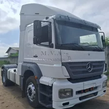 Mercedes Benz 1933 4x2 Ano 2006