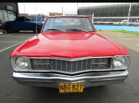 Persiana Frontal Dodge Dart.. Foto 8