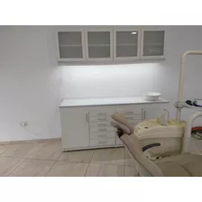 Mueble Odontología Estética.con Alacena Vidriada Y Luz Led