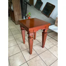 Fina Mesa De Sala, Auxiliar, Lateral En Madera De Cedro 