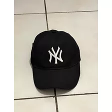 Gorra New York Negra.