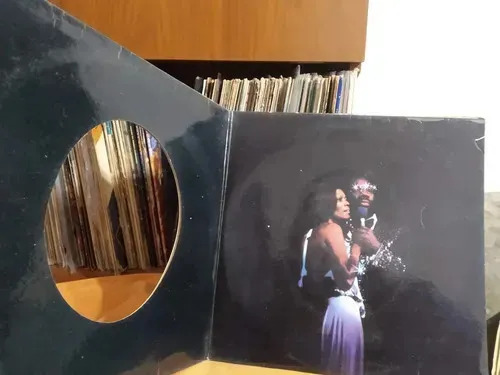 Isaac Hayes & Dionne Warwick - Un Hombre y Una Mujer - vinilo 1977