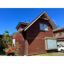 Casa En Arriendo De 3 Dorm. En Lomas Del Lago, Puerto Varas