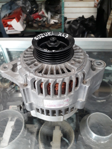 Foto de Alternador  Suzuki Gran Vitara  Xl7  V6  2.7  99 Al 05