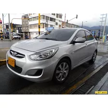 Hyundai Accent I25 Gl 1.4