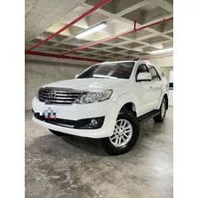 Toyota Fortuner Sr 2014