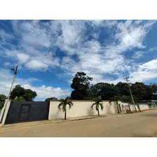 Venta De Casa En Tinaquillo Edo Cojedes 06-03