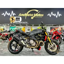 Ducati Monster 1200s