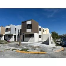 Venta De Casa Privada Nogal, Frac. Privada Cerezo A Un Lado De Hacienda Campanario, Apodaca, Nuevo León. Solo Credito Bancario