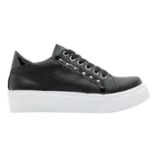 Zapatilla Mujer Baja Urbana Con Tachines Y Charol Magi Negro