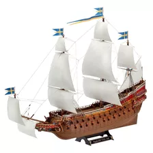 Royal Swedish Warship 1:50 - Gift Set Revell