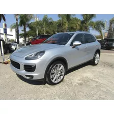 2018 Porsche Cayenne Platinum Edition 