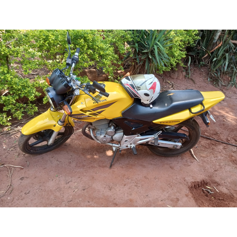 maisqueseguroagv - Cbx 250 Twister 2008 Tabela FIPE: R$ 5.980,65 Valor da  proteção: R$ 92,08/mês Benefícios: Proteção contra roubo, furto, colisão,  guincho 24hrs, danos a terceiros e muito mais…. 100% FIPE, sem