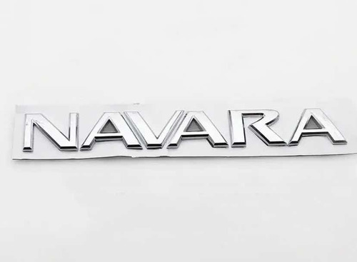 Emblema Navara Nissan Foto 3