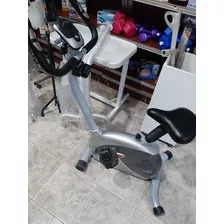 Bicicleta Fija Daiwa Fitness