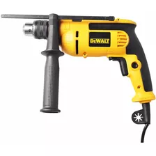 Furadeira De Impacto 13mm Dewalt, Modelo Dwd502, Ferramenta Profissional Com Velocidade Variável E Reversível, Potência 710w, 127v