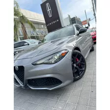 Alfa Romeo Giulia Ti. 2020